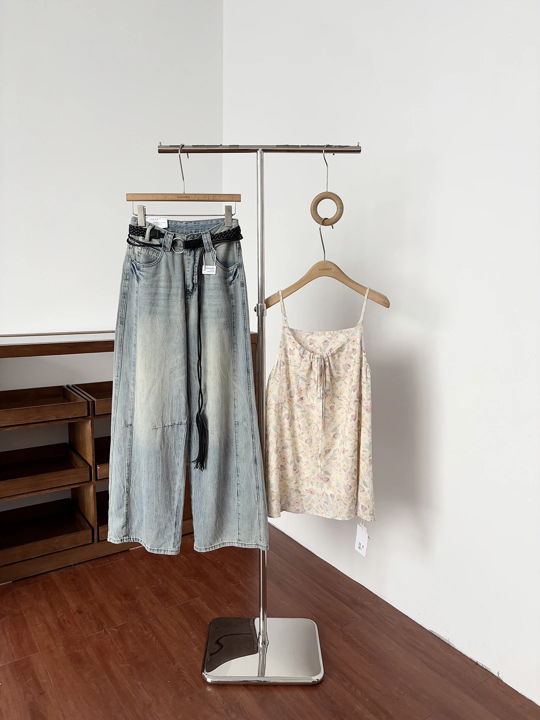 

Spring 2026 High Waist Wide Leg Denim Jeans Women's Vintage Blue Versatile Loose Straight Cut Slimming Pants Casual Wear
