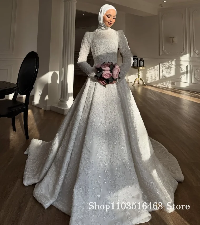 Custom Luxury Crystal Appliqué Muslim Wedding Gown Beaded Islamic Bridal Dress Church Wedding Gorgeous Muslim Wedding Dress
