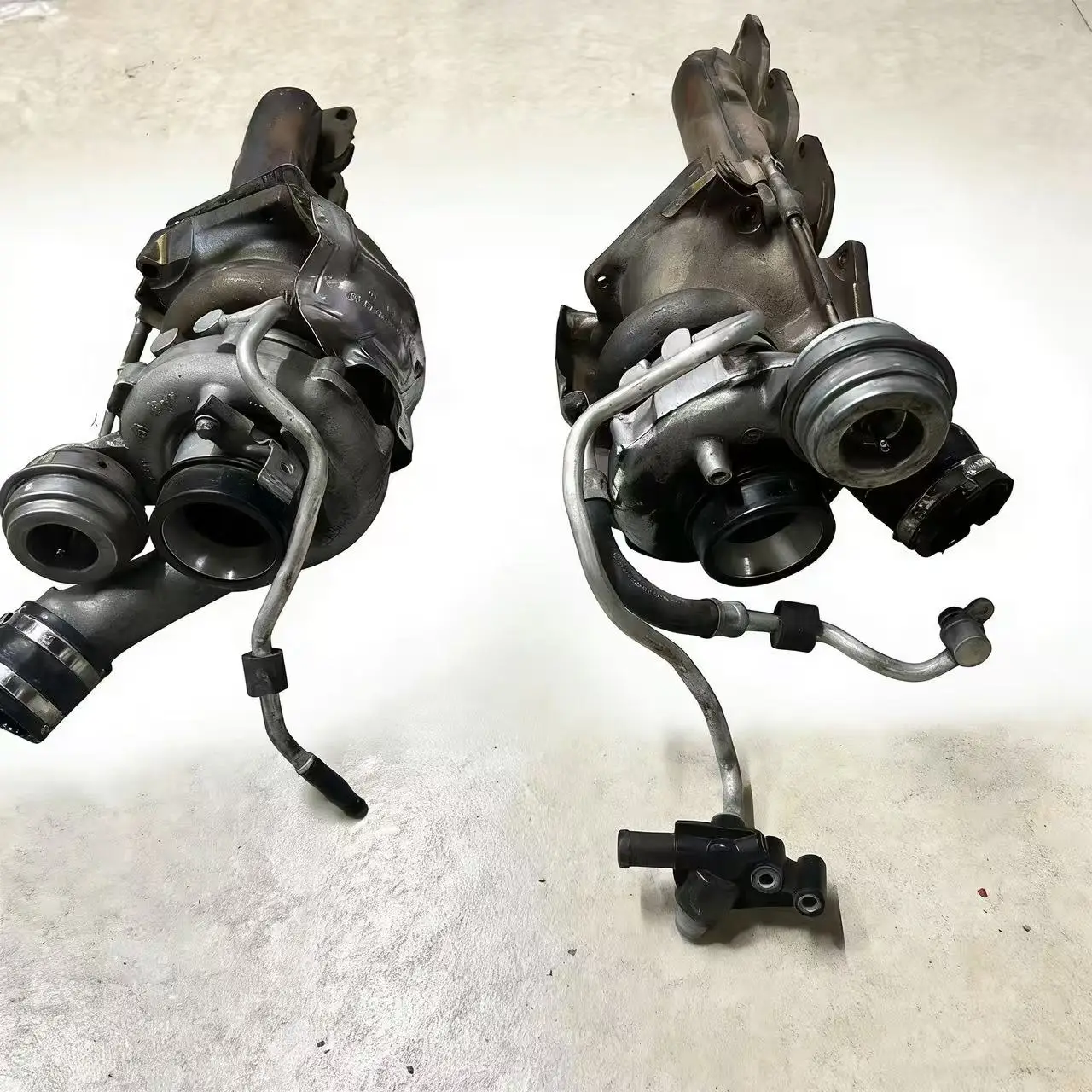 Twin Turbocharger Pair OE A1570900480 for M157 AMG S63 CLS63 ML63 S222