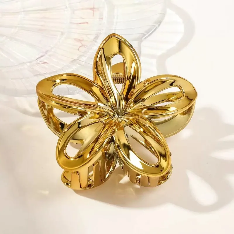 Hochwertiger, hohler Blumen-Haarschmuck aus Metallimitat für Frauen – Detail 5