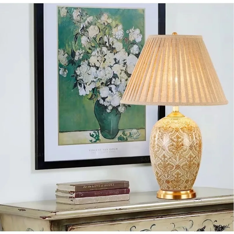 New Gold Home Decoration Brass Light Luxury Modern Ceramic Table Modern Lighting