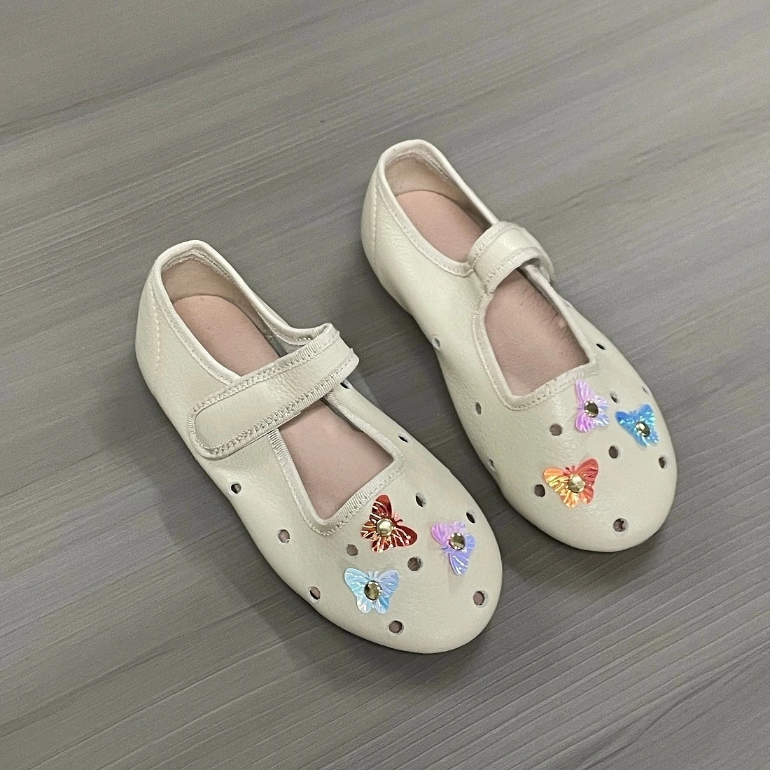 Jinyu New Arrival Butterfly Decoration Princess Shoes Breathable Sandals Summer Real Leather Women's Shoes Fashion Personality