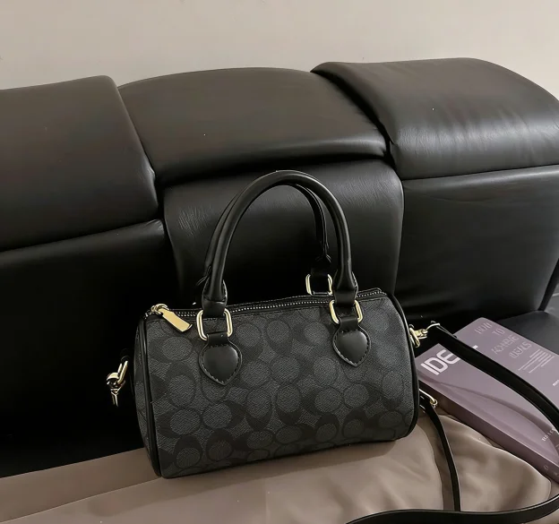 

Новая модная женская универсальная сумка 2026 года: минималистичная, высококачественная, с верхней ручкой, на плечо и через плечо