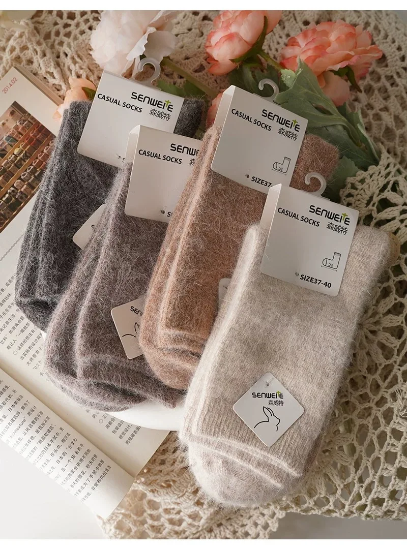 Socken Freizeit Knöchel- und Wadenlänge Flauschig Herbst Winter Kaninchenfell Damen Mittellange Verdickte Warme Weiche Wollsocken 8W96 – Detail 3