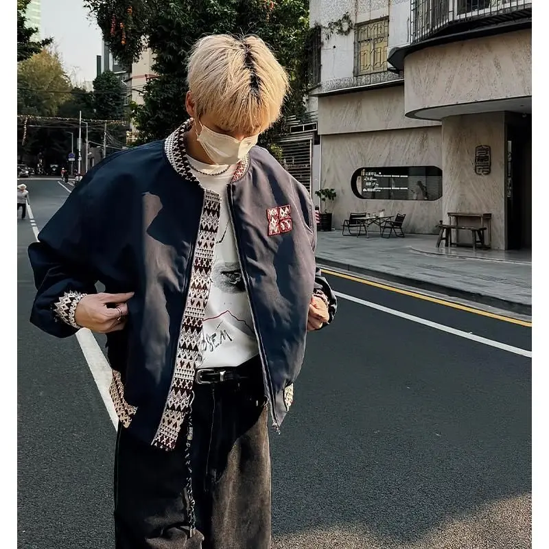 

Новый китайский джет с вышивкой, свободный крой, дизайн весной моды, бейсбольная верхняя одежда для пар, полиэфирное волокно