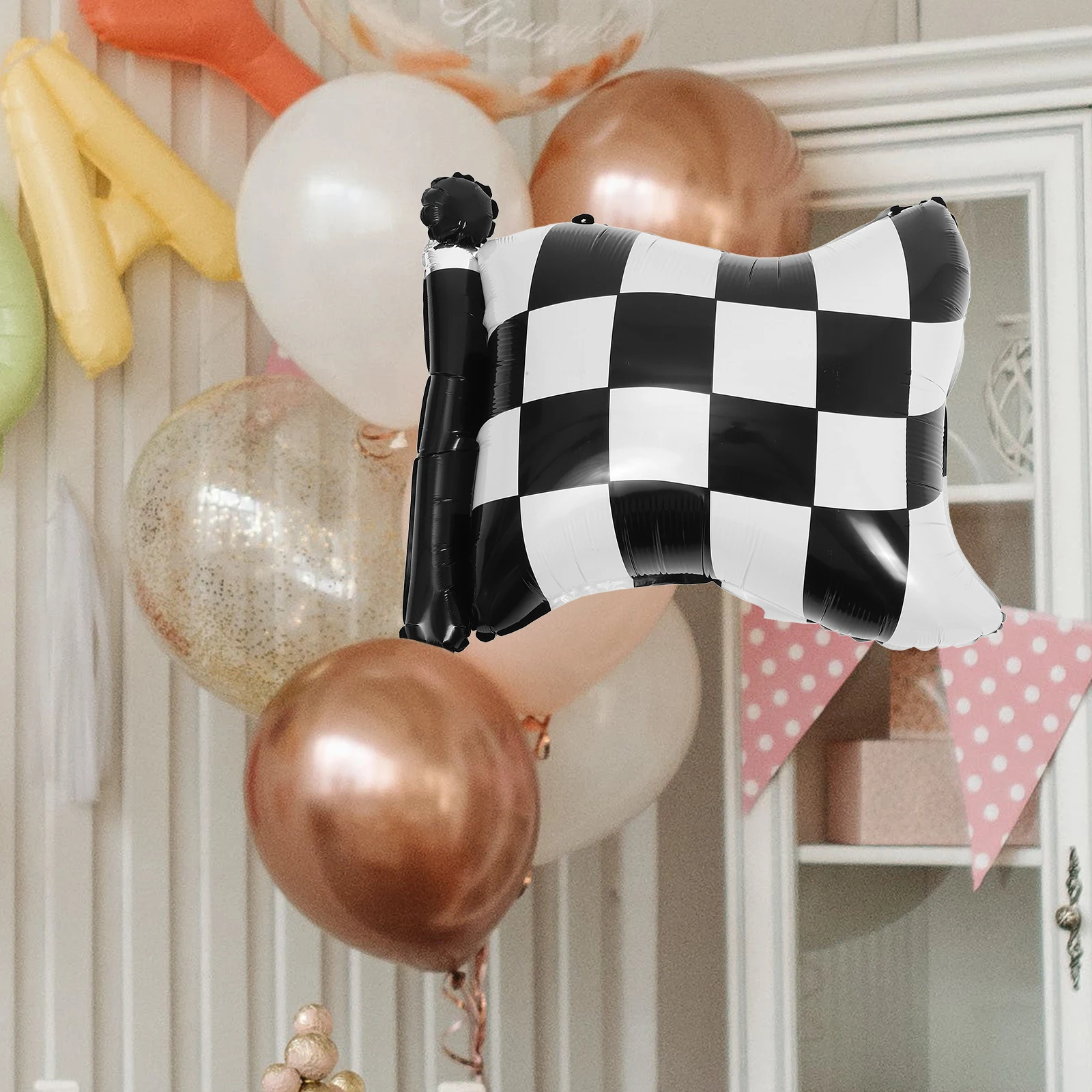 

4pcs Flag Balloons Black White Checkered Decorations Birthday Racing Themed Inflatable Foil Hanging Decor For Car Party