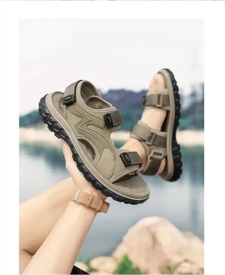 New Summer Man's Mesh One Word Casual Sports Sandals Soft Sole Non Slip Hook Outdoor Beach Sandals Driving Shoes