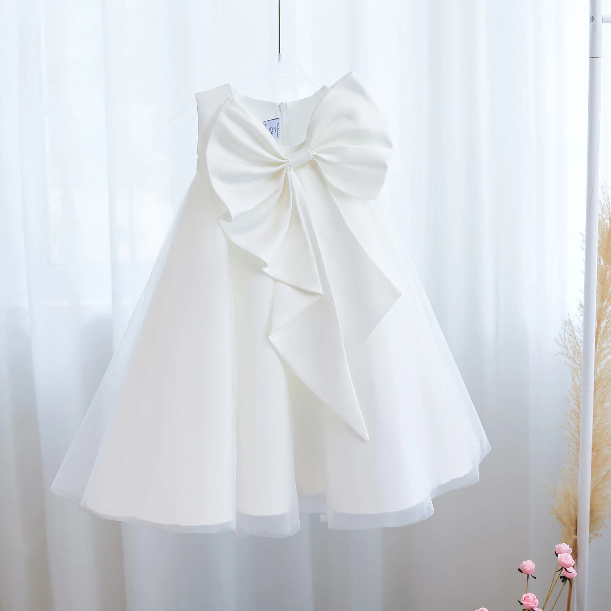Girls' Birthday Party Bowknot Princess Dress, Children's Elegant Party Dress, Piano Host Performance Dress, Flower Girl Wedding Dress view 3