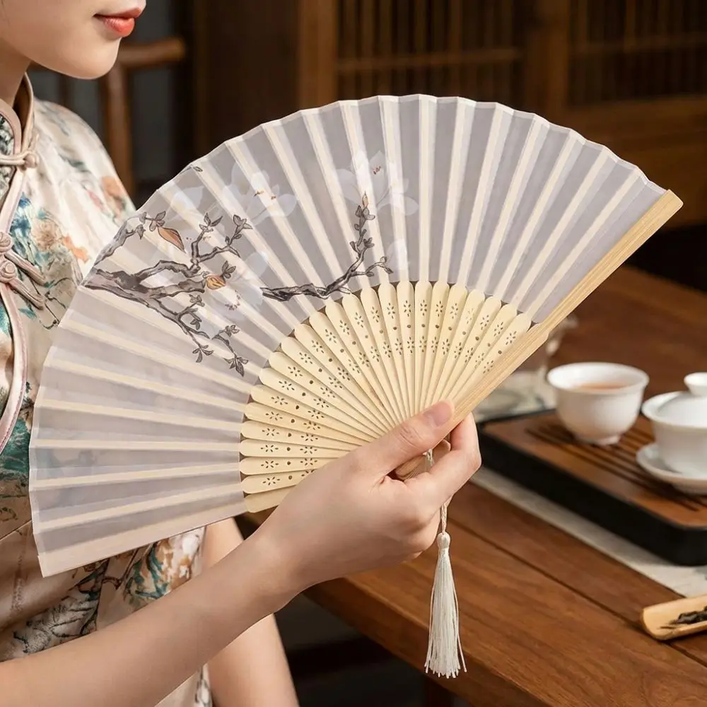 Elegant Antique Folding Fan Magnolia Pattern Handmade Chinese Style Fan Bamboo Frame Artistic Handheld Fan Cheongsam Matching