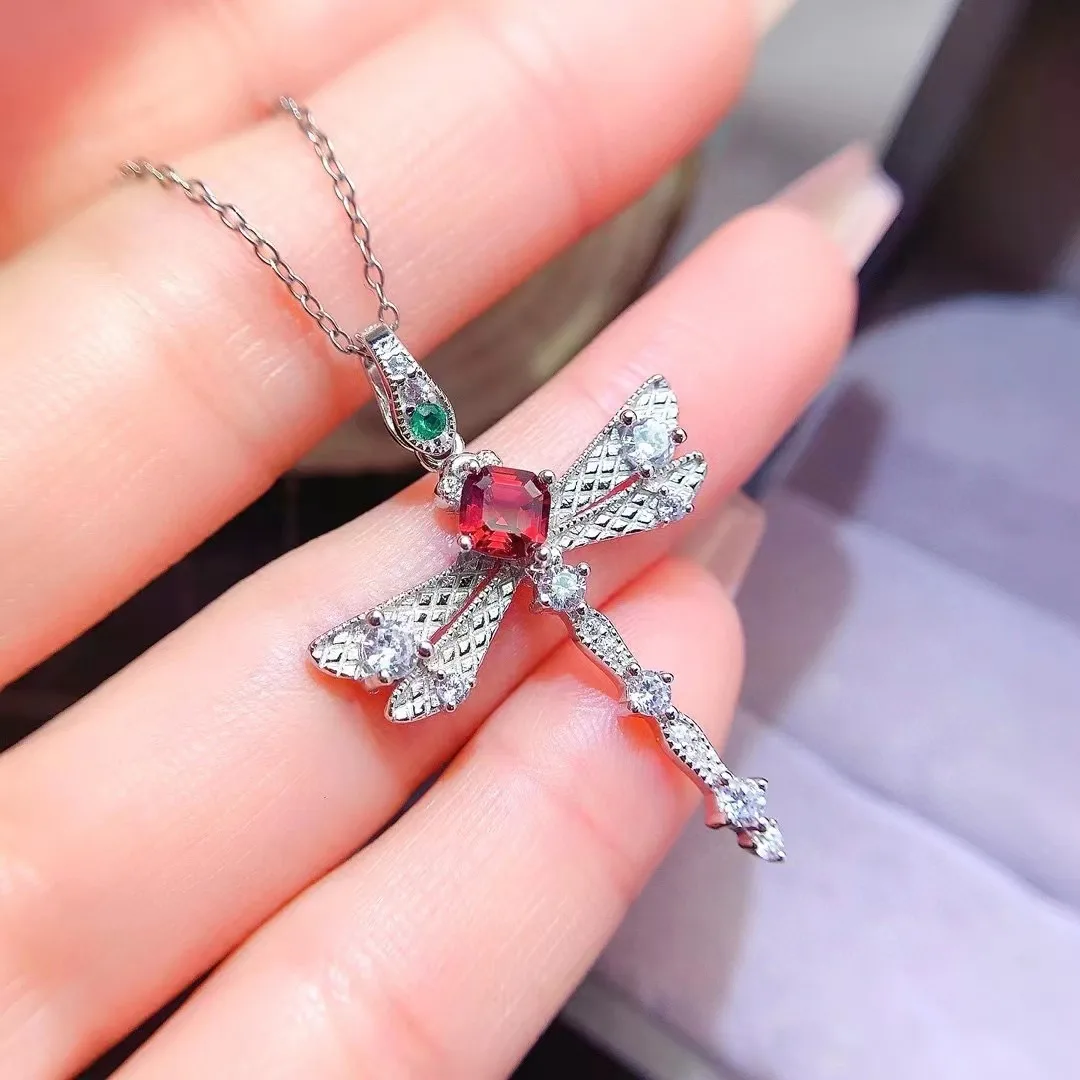 FS 5mm Natural Garnet S925 Sterling Silver Dragonfly Pendant Necklace for Women Fine Charm Weddings Jewelry Certificate MeiBaPJ