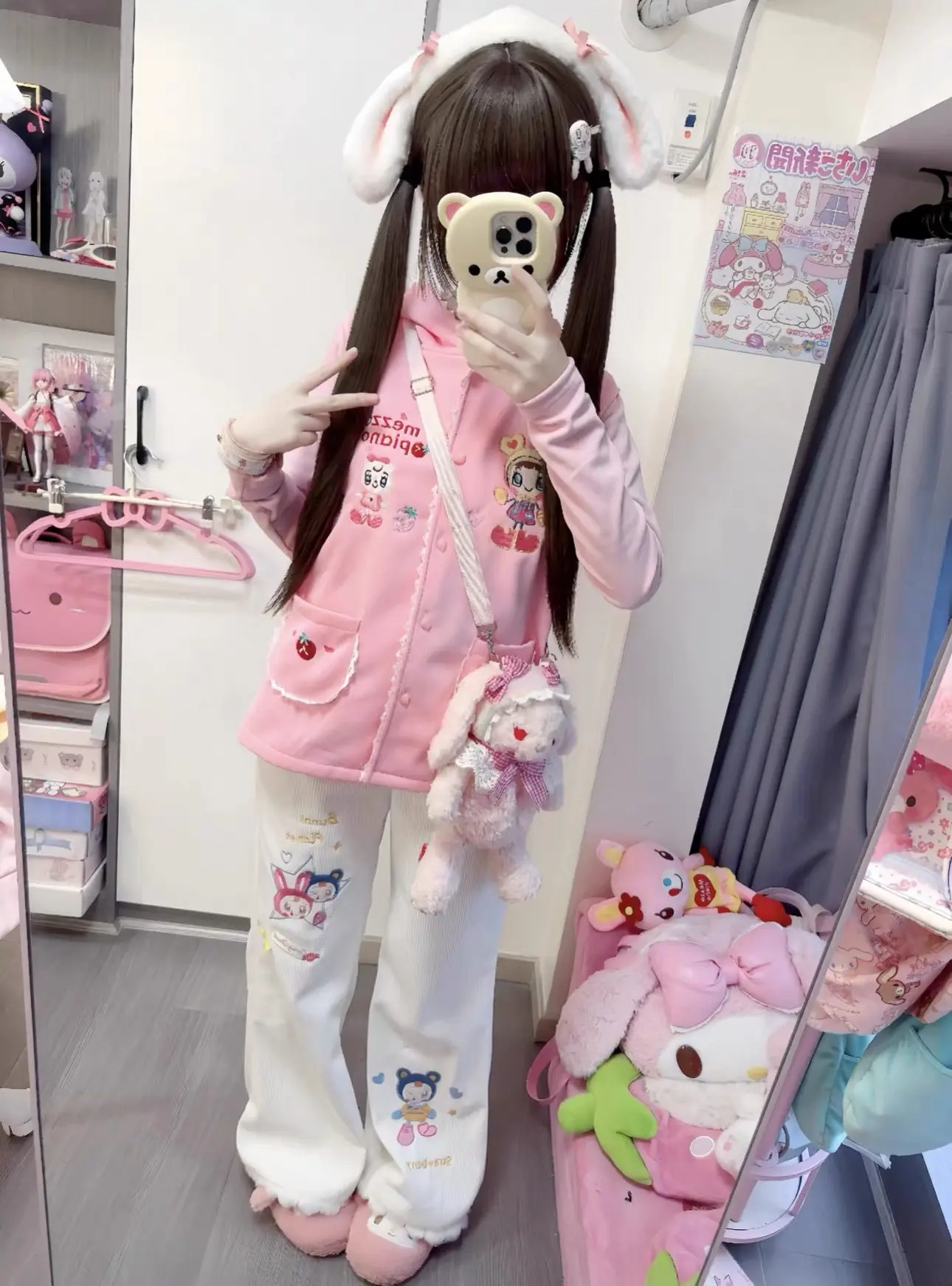 

Японский милый мультфильм Mp Jojifuku Розовый жилет без рукавов с капюшоном + футболка с длинными рукавами + белые брюки Комплекты из 3 предметов Женские костюмы Y2k