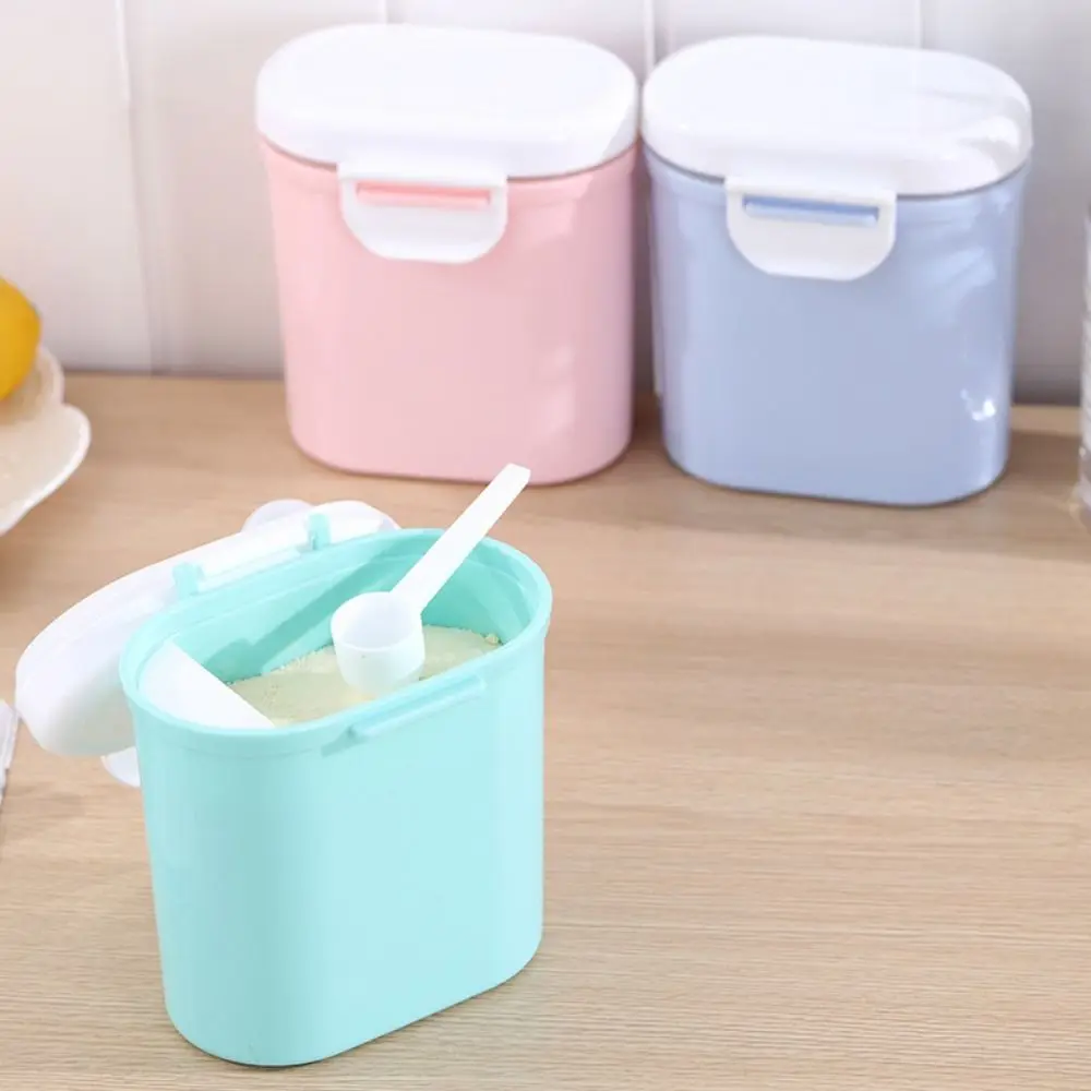 Portable Infant Milk Powder Box with Scoop BPA Free Baby Milk Powder Dispenser Multifunctional Leakproof Baby Food Storage Box