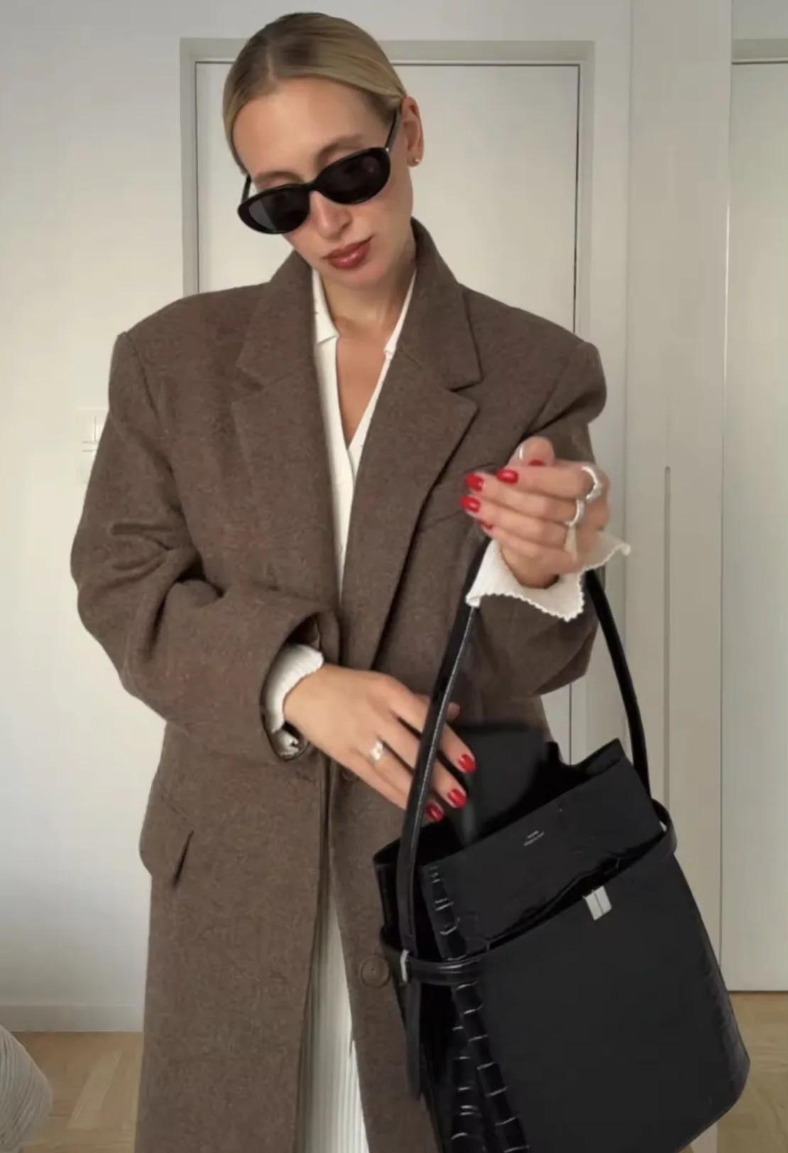 Trench-coat long en laine sophistiqué pour femme, votre nouvelle agrafe élégante pour le bureau et les vêtements décontractés