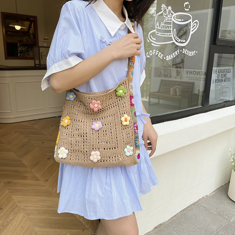 

Women's Fashion Woven Shoulder Bags Cotton Linen Crossbody Purse Bohemian Tote Bag Flower Decoration Pocket for Daily Use Gift