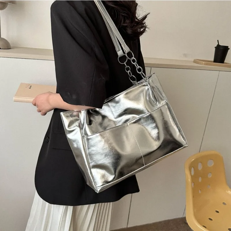 

Сумка большой вместимости Модная и универсальная сумка на одно плечо Сумка-тоут для поездок на работу