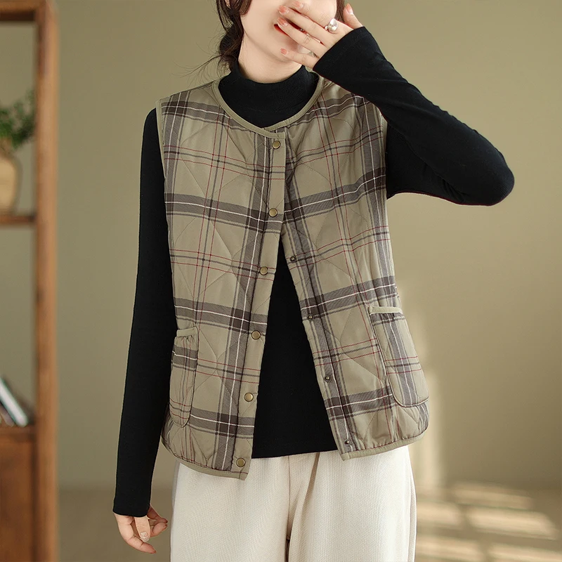 Faionable Cotton Filled Vest Loose Women's Vest Jaet Corduroy Early Autumn New Sle ular Trendy Light Weight Single Button Collar