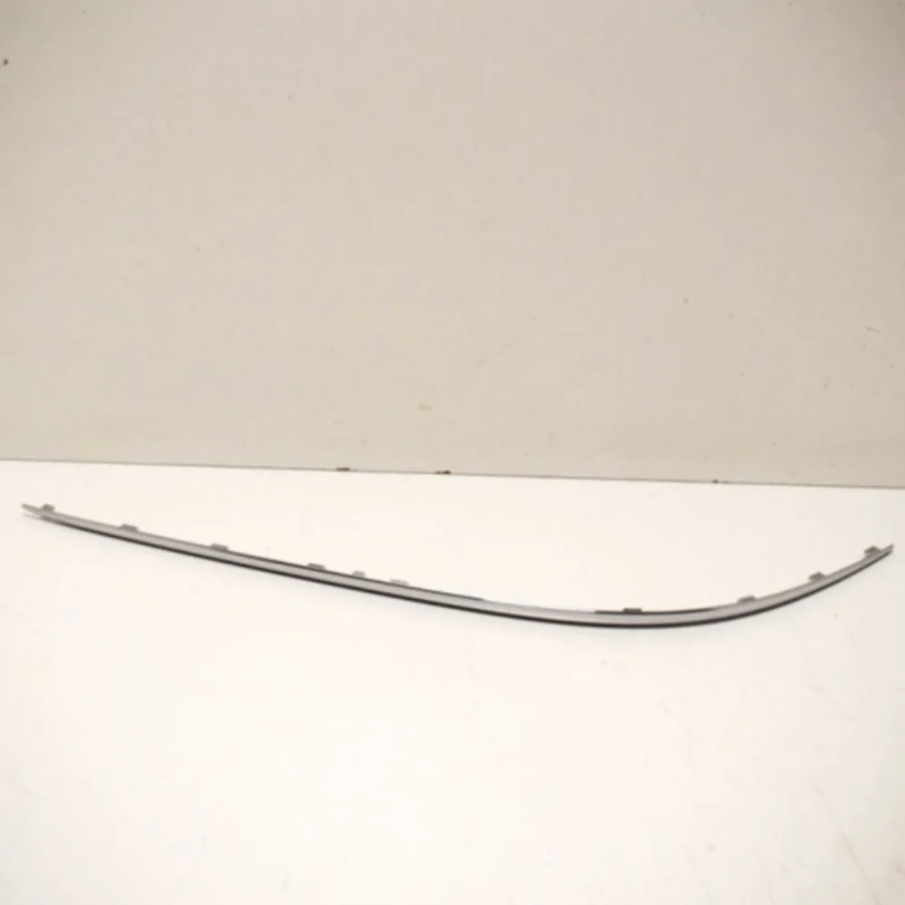 2098850321 2098850421 Galwanizowana listwa ozdobna przedniego zderzaka do Mercedes Benz CLK Class W209 2002-2005