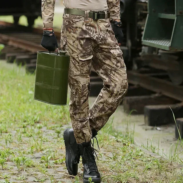 Multicam Camouflage Jacht Tactische Broek Training Slijtvaste Wandelbroek Jacht Buiten Cargobroek met kniebeschermers Nieuw