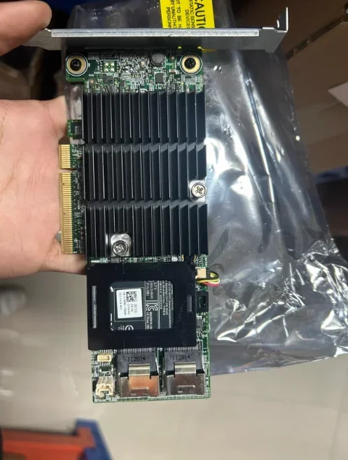 H710P Large Card (7GCGT) 1G Cache + Battery