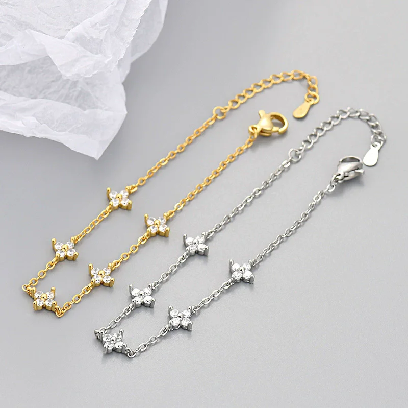 

New 925 Sterling Silver Diamond-Embedded Four-Leaf Clover Starry Sky Bracelet for Women Jewelry Accessories Gift