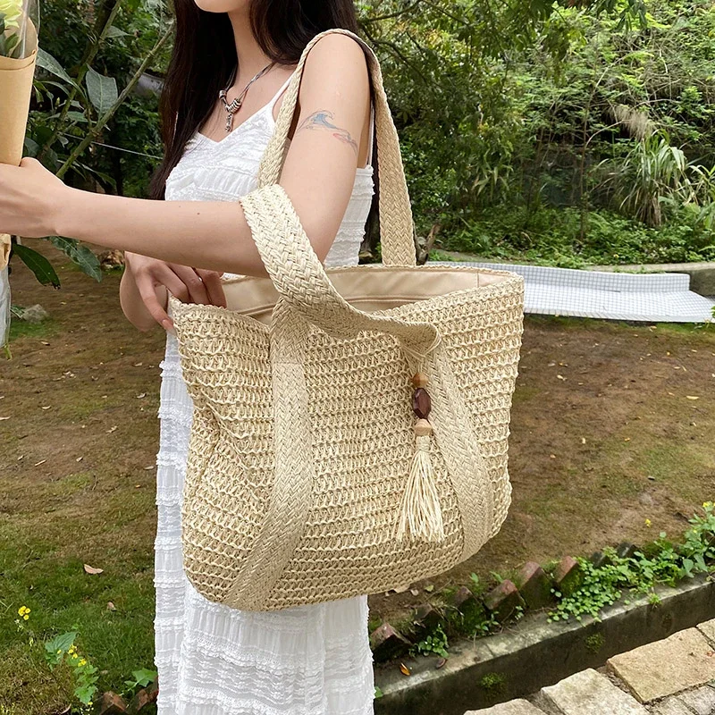 Large Capacity Weave Tote Summer Beach Straw Handbag Tassel Design Female Bohemian Shoulder Bag for Women 2023 Ladies Travel Bag