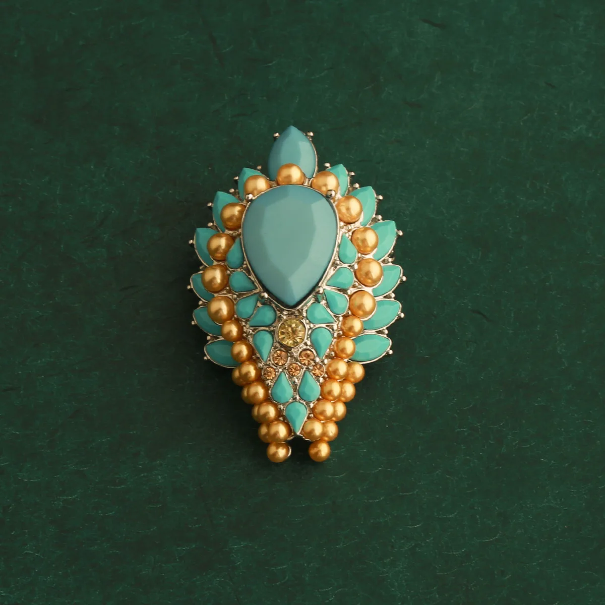 

Vintage Premium Green Rhinestone Brooch Light Luxury Women's High-end Corsage Jewelry Accessories