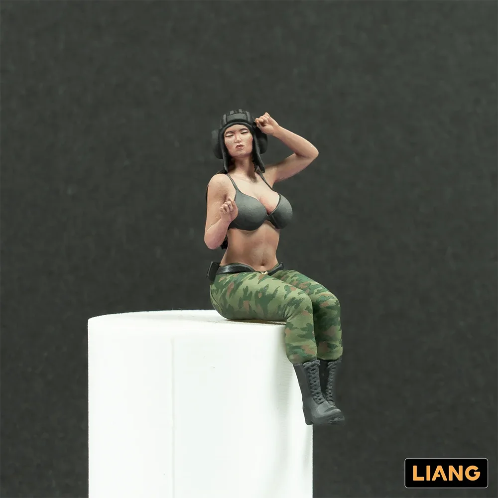 LIANG-F005 3D-Print Parts Tank Girl 1/35 Resin Doll Model Accessories For Military Model Building Hobby DIY