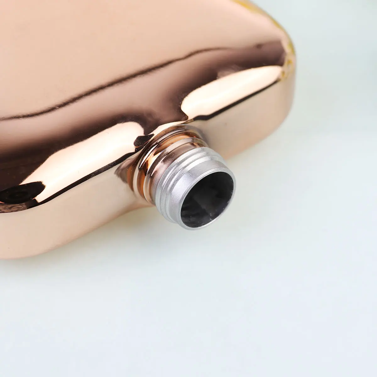 

Mini Bottle Stainless Steel Rhinestone Design Pink Compact Size Lightweight Carry Travel Gift Small Flagon Portable