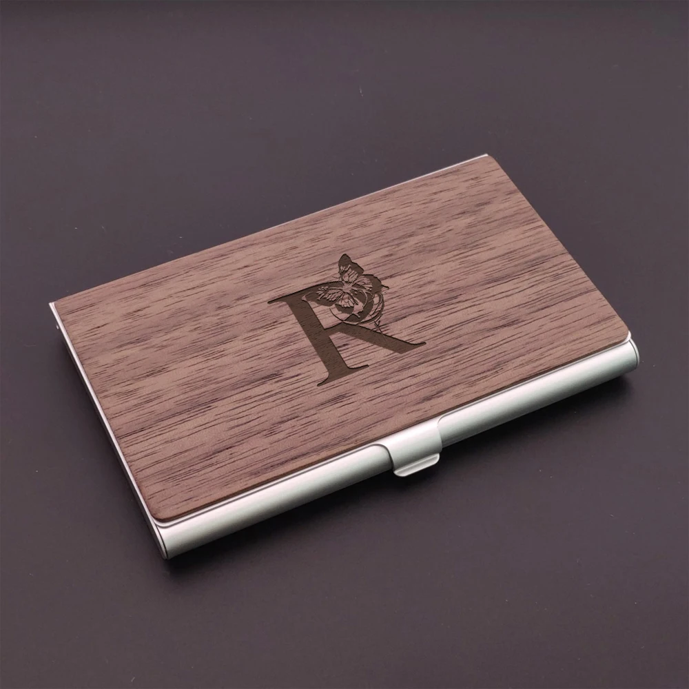 1 hochwertiges Metall-Kartenetui aus Aluminiumlegierung mit lasergraviertem Namen aus Holz, schlanker und tragbarer Visitenkartenhalter