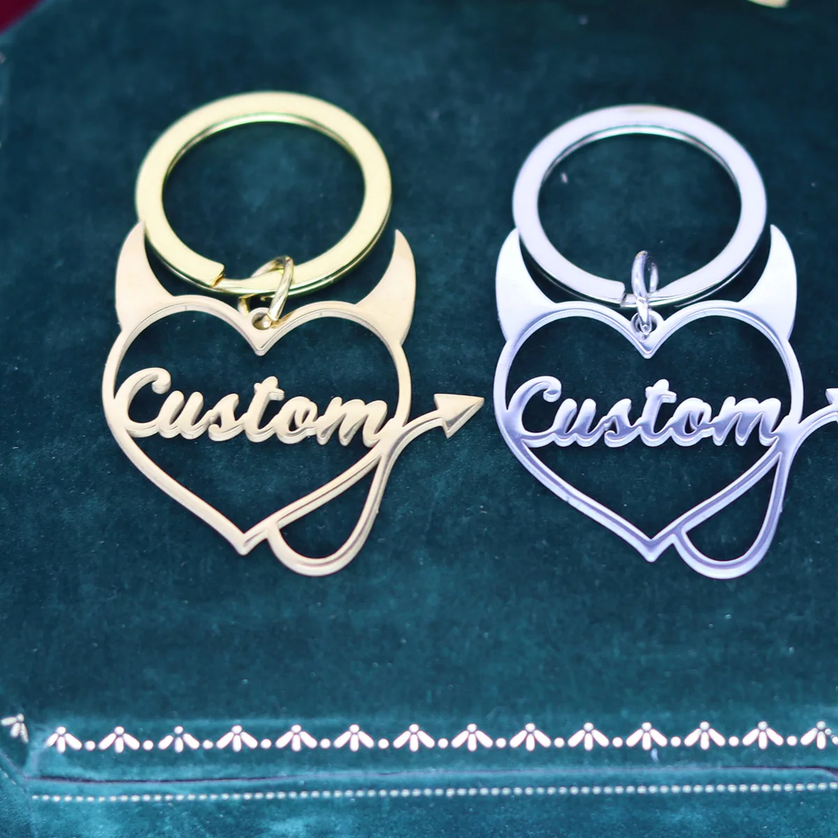 

Custom Name Evil Love Heart Keychain Personalized Stainless Steel Pendant Keychains For Women Men Keyring Customized Jewelry