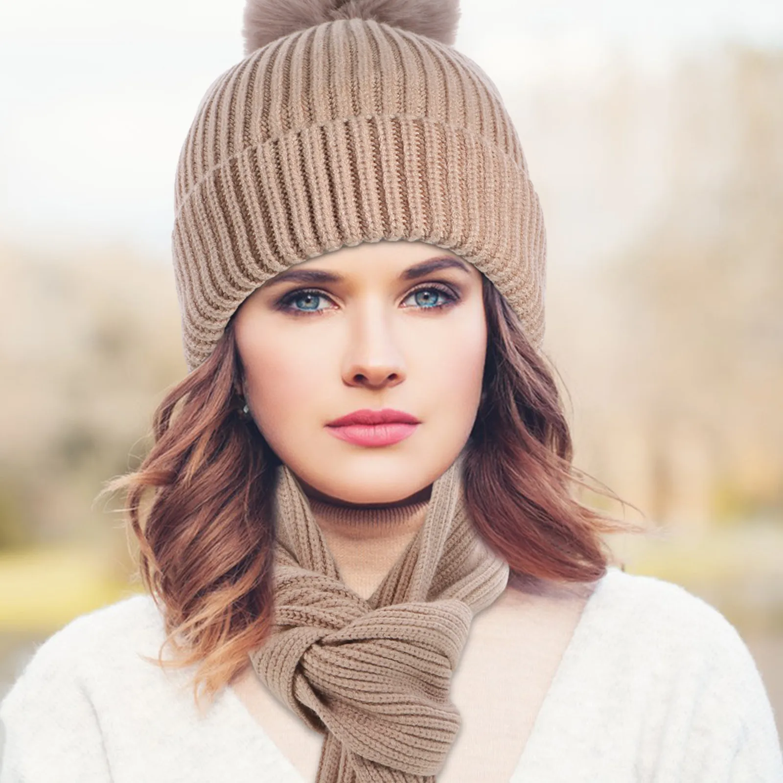 

Комплект из 1 пары сенсорных перчаток для женщин, зимний теплый комплект: шарф и шапка, мягкая и удобная экипировка для катания на лыжах, альпинизма и активного отдыха в холодном климате