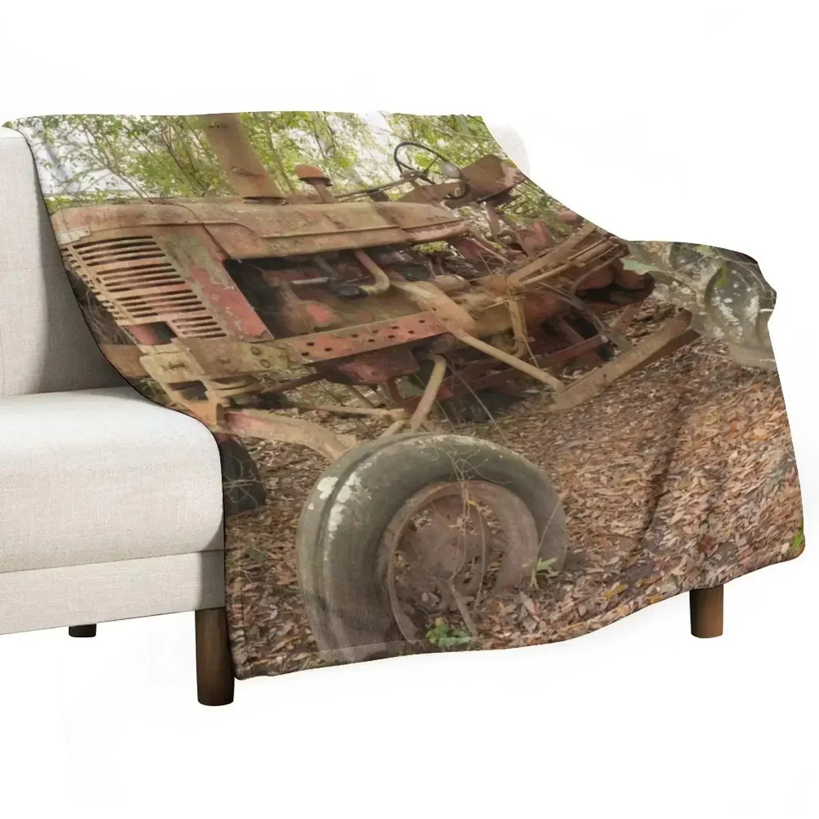 Rusty Tractor Throw Blanket Kid'S Soft Beds Custom Furry Travel For Sofa Thin Blankets