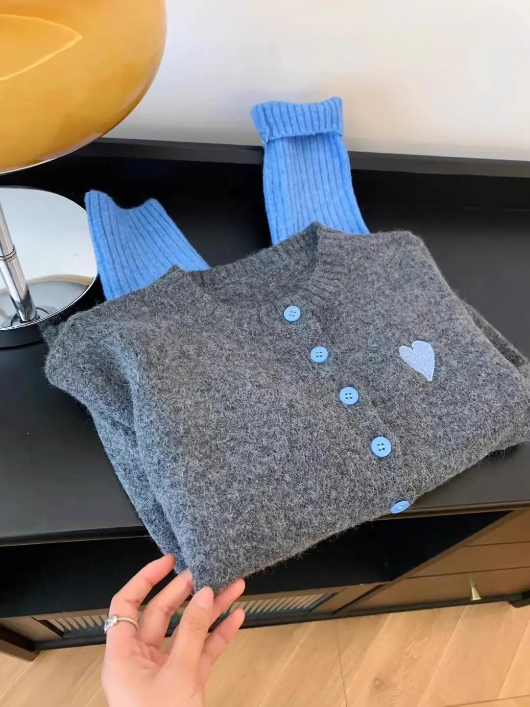 معطف محبوك بلونين متباينين رمادي وأزرق للنساء، تصميم جديد لربيع وخريف، معطف صغير محبوك بأسلوب عتيق يمنح إحساسًا بالانتعاش