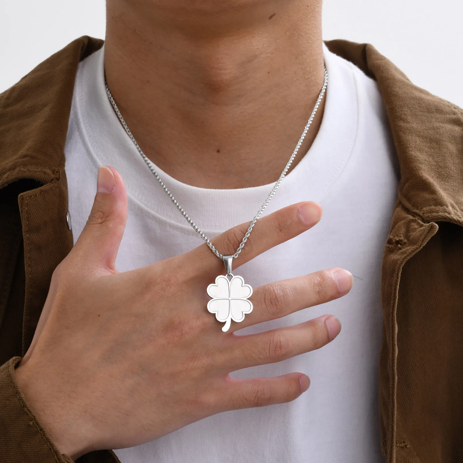 Lucky Leaf Necklaces for Men Boys,Stainless Steel Four Leaf Clover Pendant with 50cm/55cm/60cm Rope Chain,Blessing Gift