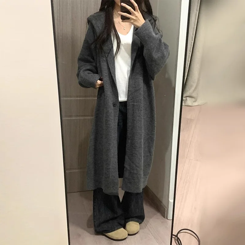 

Grey Medium to Long Sweater Jacket for Women in Autumn and Winter 2024 New High-end Lazy Style Hooded Knit Sweater Cardigan for