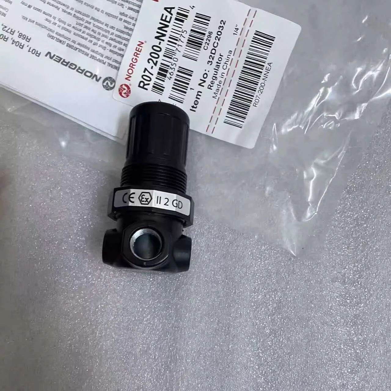 R07-200-NNEA, Norgren IMI, pressure reducing valve, 1/4 