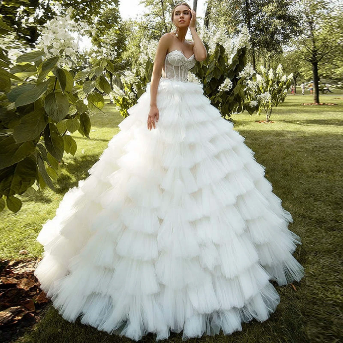 Wróżka suknia balowa suknie ślubne aplikacje kwiaty Ruffles Organza suknie ślubne Plus rozmiar Vestidos De Novia kolor dostosowane