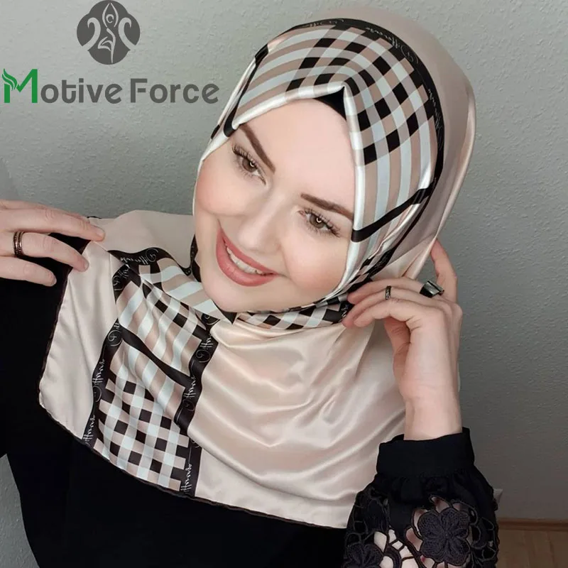 Hijab quadrato di seta islamica Abaya sciarpa donna Hijab di lusso per donna Abayas Jersey abito musulmano turbanti turbante Satin Head Wrap