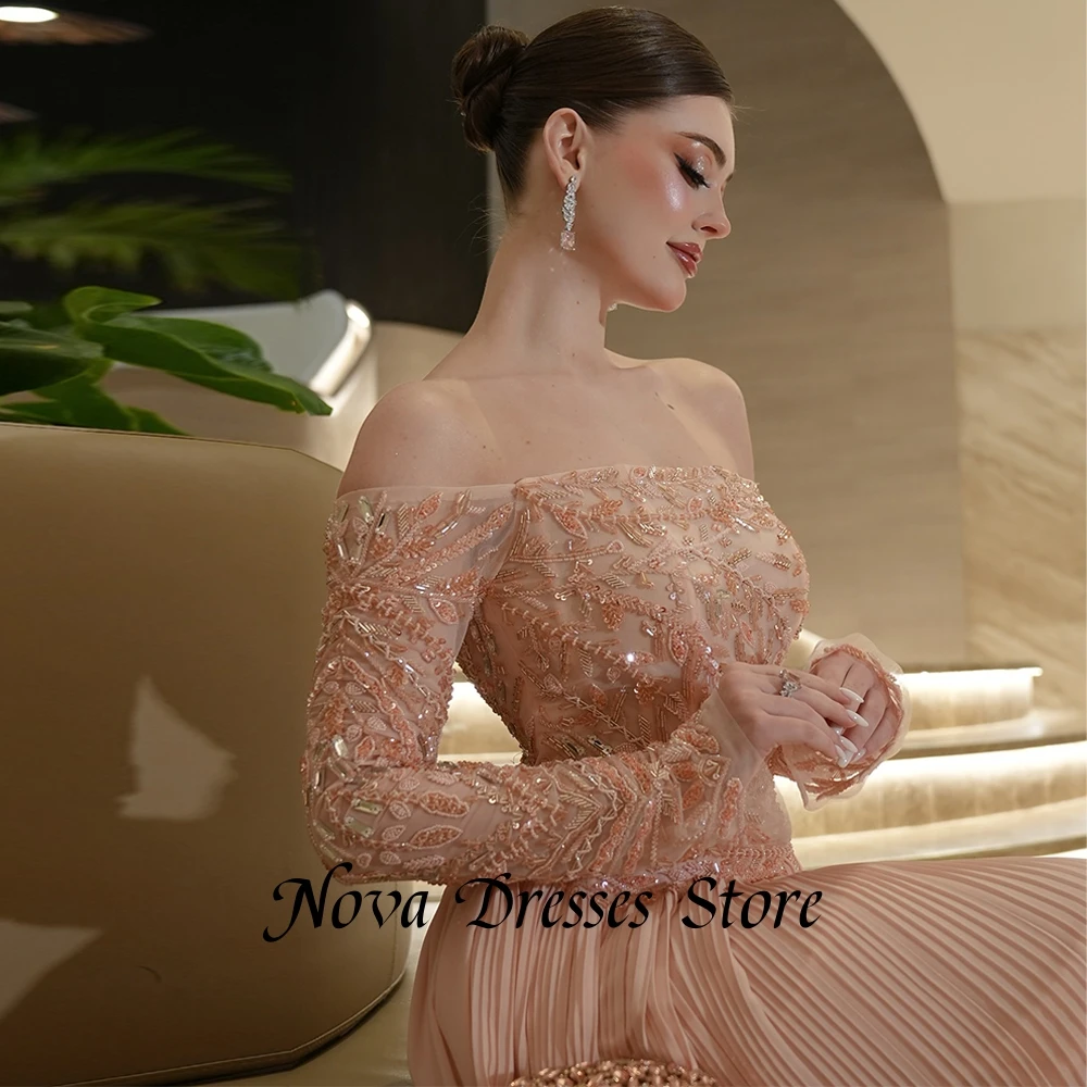 ロマンチックなシフォンセレブドレス カスタマイズされたクリスタルホームカミングドレス 豪華なビーズ装飾の女性用イブニングドレス レースアップバック付き