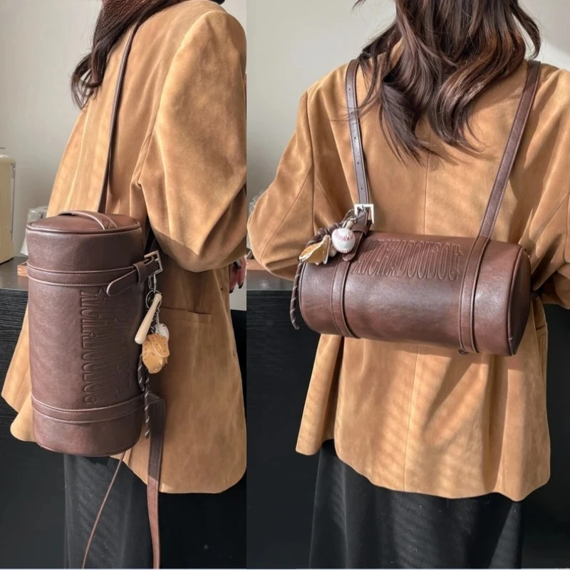 

Multifunctional Cylinder Shaped Shoulder Bags For Women 2024 Winter Latest Designer Handbags Luxury Cross Body Bag With Pendant