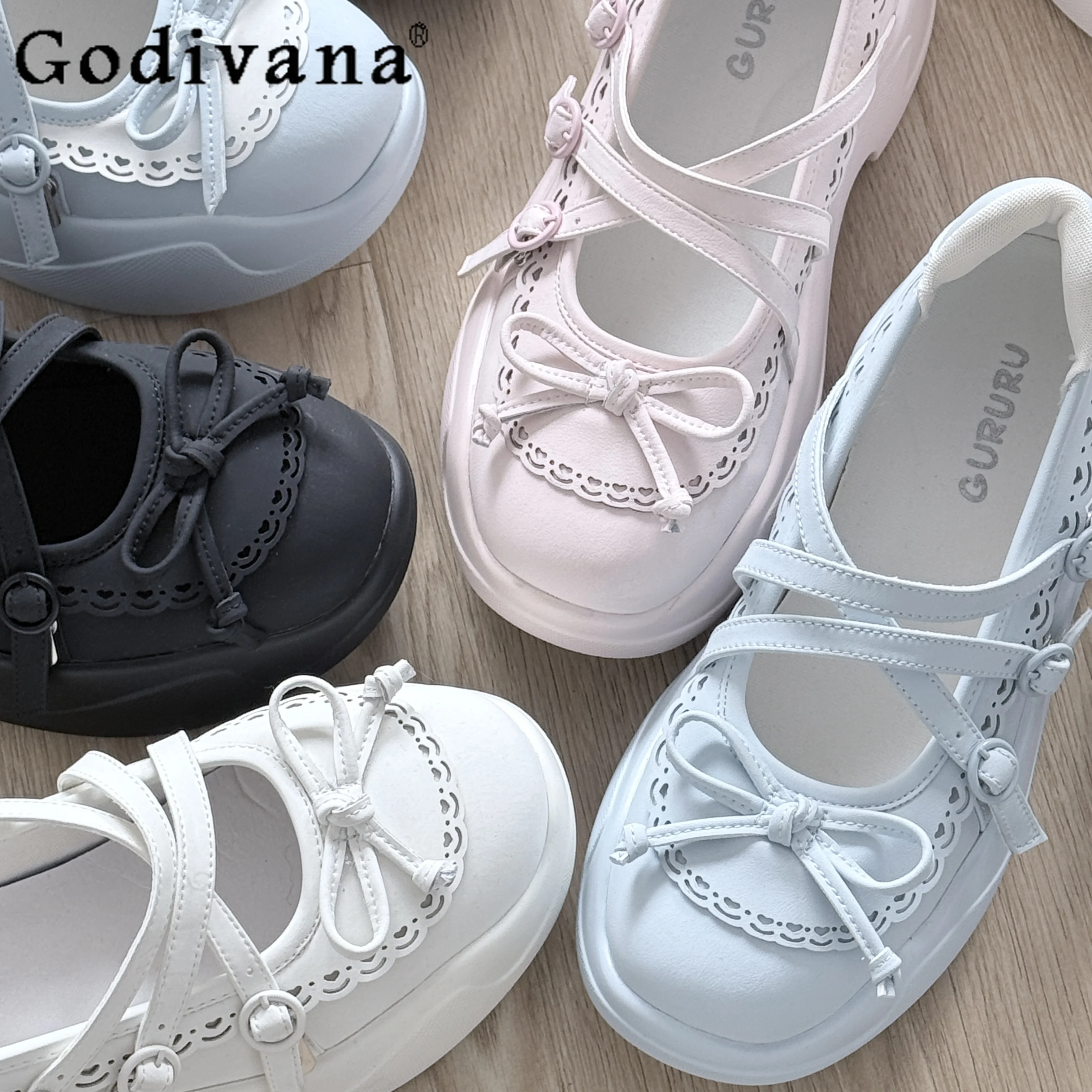 

Original Japanese Sweet Style Sports Shoes Spring and Autumn New Women's Casual Versatile Sneakers Student Y2K Platform Shoes