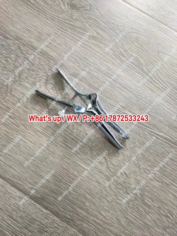 Split leaf mirror stainless steel expansion mirror retraction device