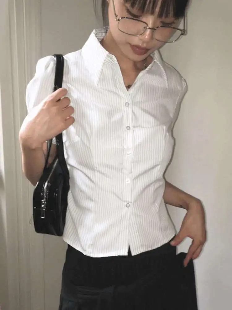 

Ретро японский Sle Striped Bubble Sve irt Waist Cinching Design ort Sve Ne Тонкий полиэстер Летние женские с...