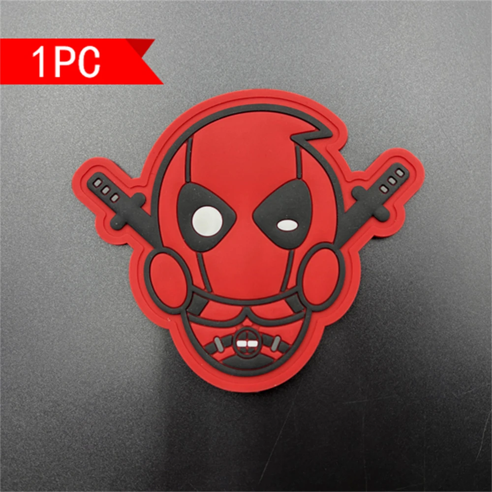 1Pc Deadpool Pattern 3D Pvc Material Patch Badge with Hook Buckle on the Back, Suitable for Bags, Backpacks, Vests and Kimono Decorative Embroider Patches