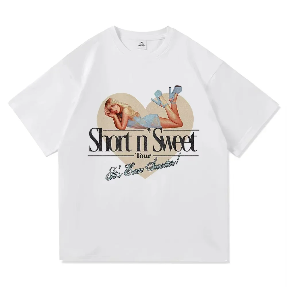 سابرينا كاربنتر قصيرة N 'الحلو جولة 2025 تي شيرت موضة المرأة الجمالية تي شيرت تقليدي المرأة تي شيرت #1