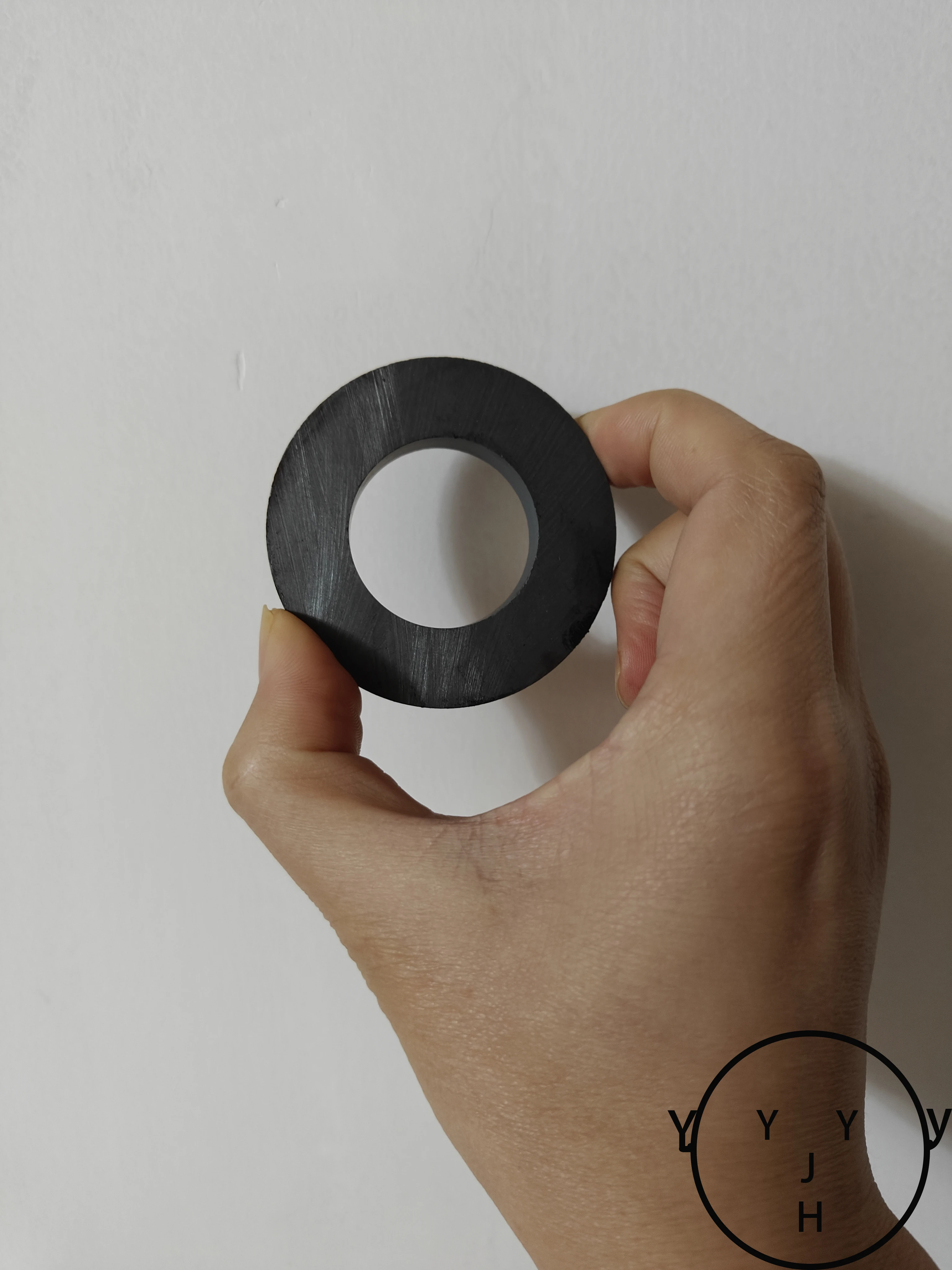 2PCS 45x8x22mm Ferrite circular ring magnet black circular magnetic ring DIY teaching tool powerful magnet with holes permanent