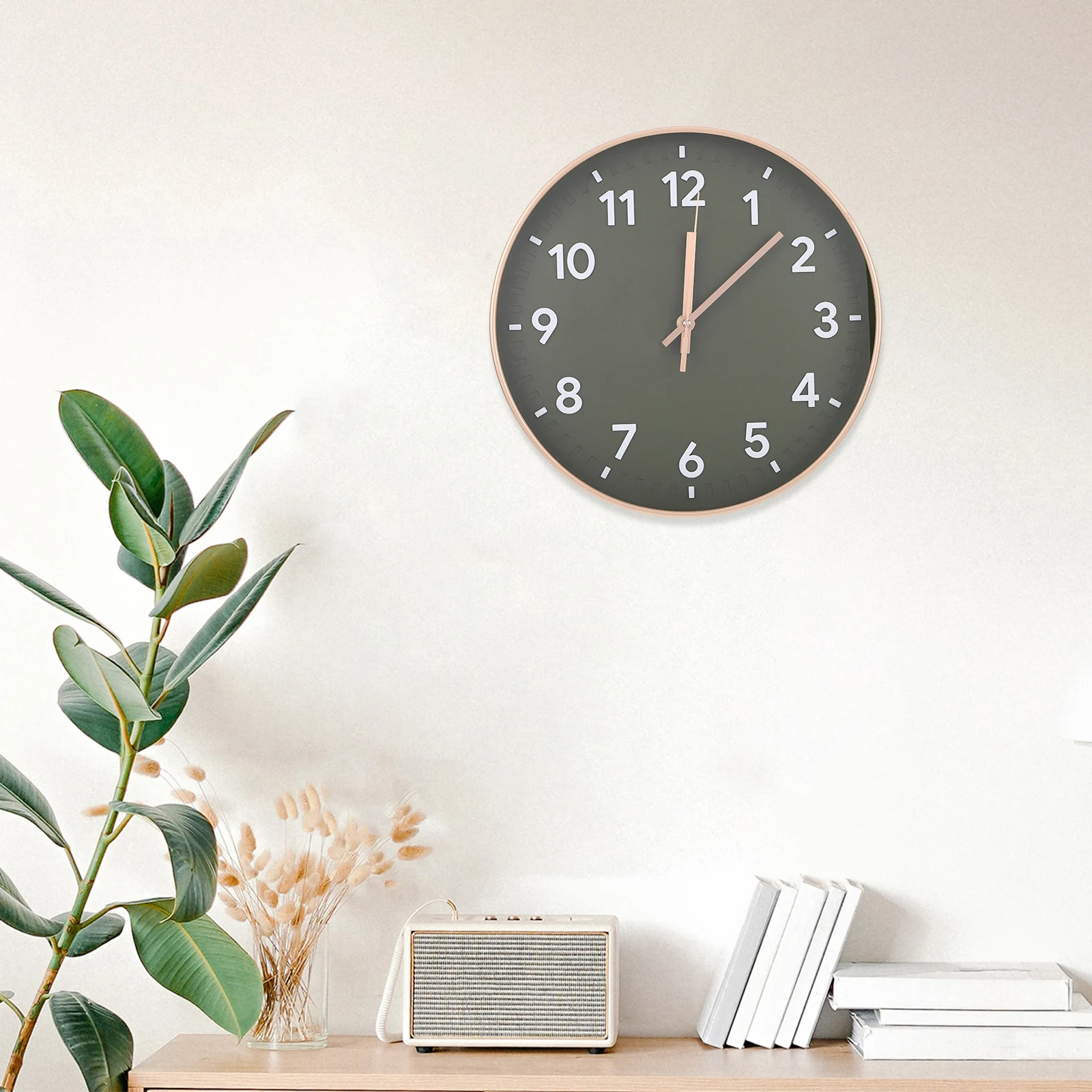 

Modern Minimalist Wall Clock Silent Operation 3D Number Powered for Living Room Bedroom Decorative Home