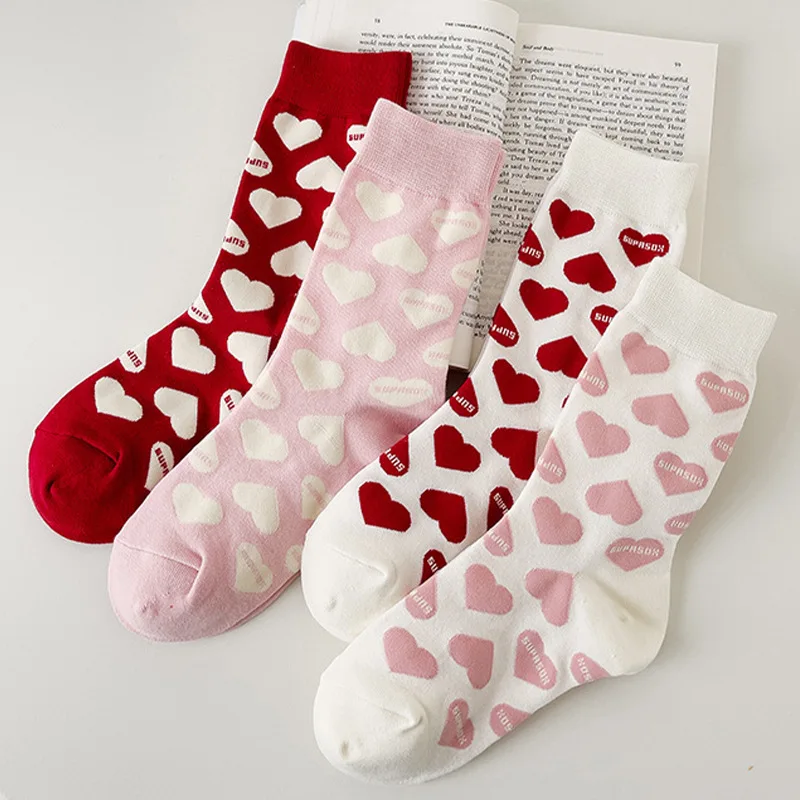 New Women Socks Cute Love With Heart Print Sock Cotton Harajuku Vintage Happy Female Dots Heart Kawaii Sox White Pink Crew Sock