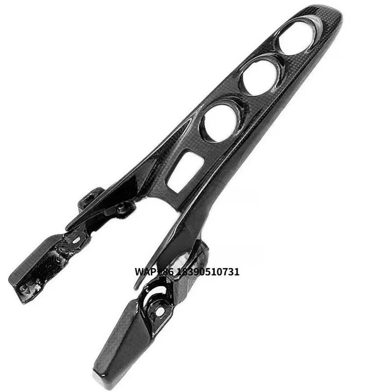 Kit interni base console centrale per auto in fibra di carbonio a secco stile Oem di nuovo arrivo per accessori auto F8 Tributo Spider