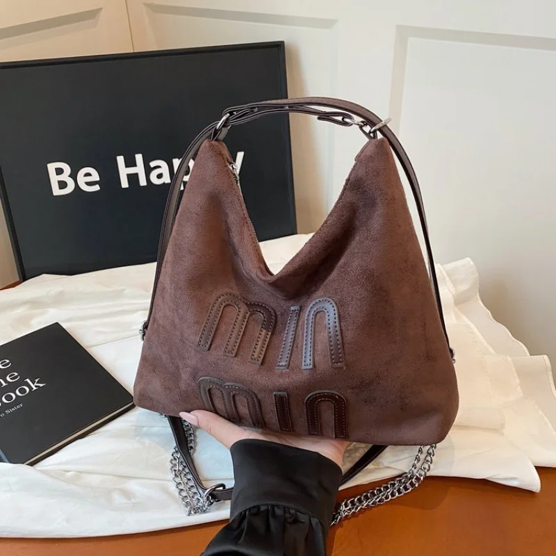

Luxury Women's Shoulder Bag Crafted From Fine Leather Featuring Classic Elegant And Vintage Daily Look​
